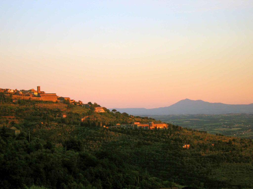 Locanda San Martino A Bocena Cortona Exterior photo